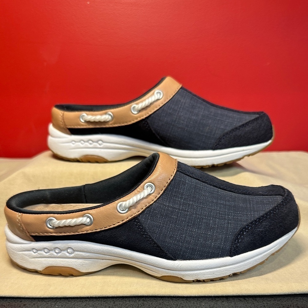 Easy Spirit Slip On Clogs Denim Suede & Lgt Brown Leather Women’s Size 6.5M